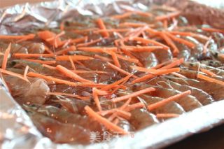 流口水的烤虾的做法步骤：2