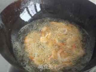 盐酥虾的做法步骤：4