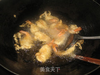 脆炸大虾的做法步骤：4