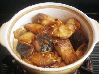 豆腐黑木耳炖咸青鱼的做法步骤：8
