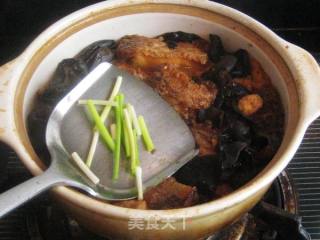 豆腐黑木耳炖咸青鱼的做法步骤：11