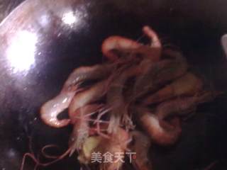红烧青虾的做法步骤：4