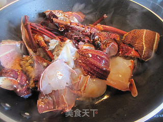 姜葱炒澳洲龙虾的做法步骤：4