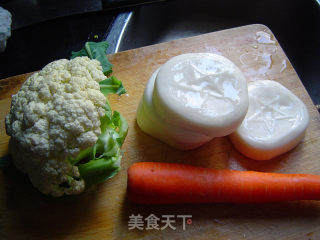 【福州家常菜】活蟹炒白粿的做法步骤：2