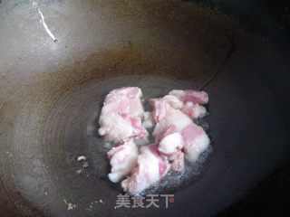 【福州家常菜】活蟹炒白粿的做法步骤：5