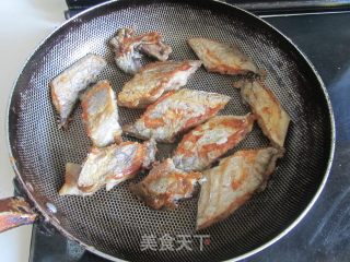 豆豉烧带鱼的做法步骤：4