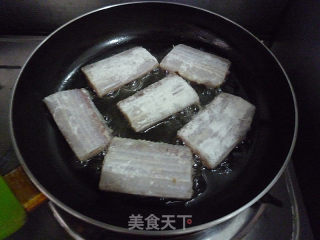 【天津】椒盐干煎带鱼的做法步骤：7