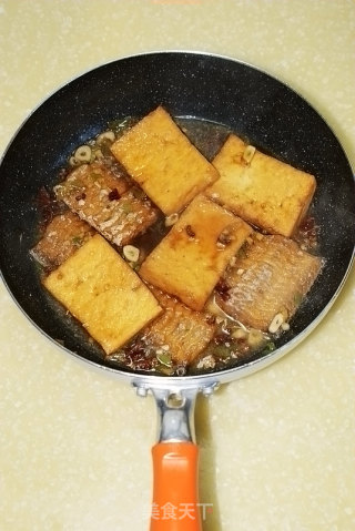 [带鱼炖豆腐]---本山大叔的拿手菜的做法步骤：10