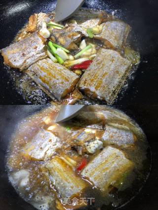 【兔子爱厨房·中秋家宴】红烧带鱼的做法步骤：4