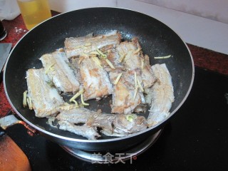 香煎带鱼的做法步骤：5