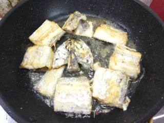 【苏州】糖醋带鱼的做法步骤：4