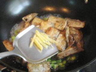 香辣毛豆煮带鱼的做法步骤：7