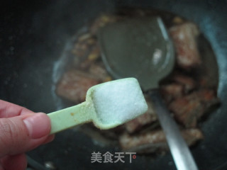 南昌传统风味红烧带鱼的做法步骤：11