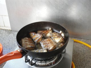 葱烧带鱼的做法步骤：6