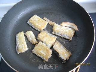 红烧带鱼的做法步骤：4