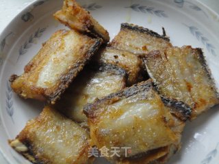 春节必吃菜品之——红烧带鱼的做法步骤：4