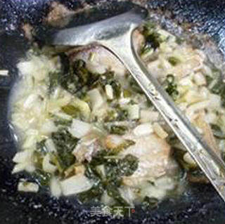 白菜咸齑带鱼的做法步骤：12