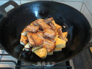 带鱼炖豆腐的做法步骤：11