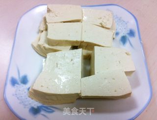 红烧带鱼豆腐的做法步骤：3
