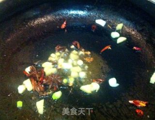 红烧带鱼豆腐的做法步骤：6