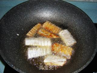 酥香-----【干炸带鱼】的做法步骤：5