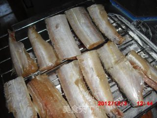 香烤带鱼的做法步骤：3