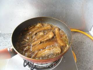 【东北】红烧带鱼的做法步骤：10