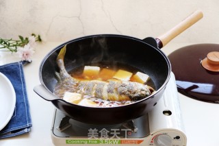 黄鱼炖豆腐的做法步骤：10