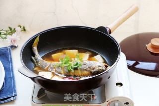黄鱼炖豆腐的做法步骤：12