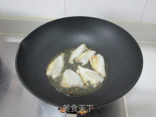 【上海】酸菜黄鱼面的做法步骤：5