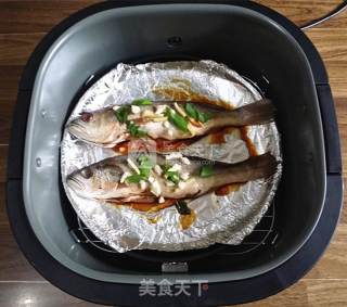 炸锅蜜汁黄鱼的做法步骤：5