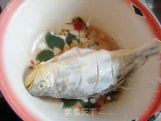 【浙菜】--糖醋鱼的做法步骤：2