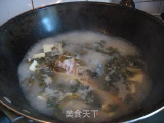雪菜黄鱼汤的做法步骤：6