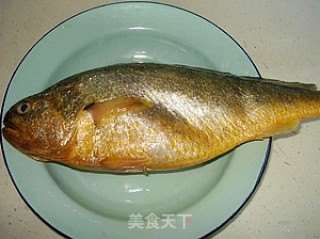 雪菜黄鱼的做法步骤：1