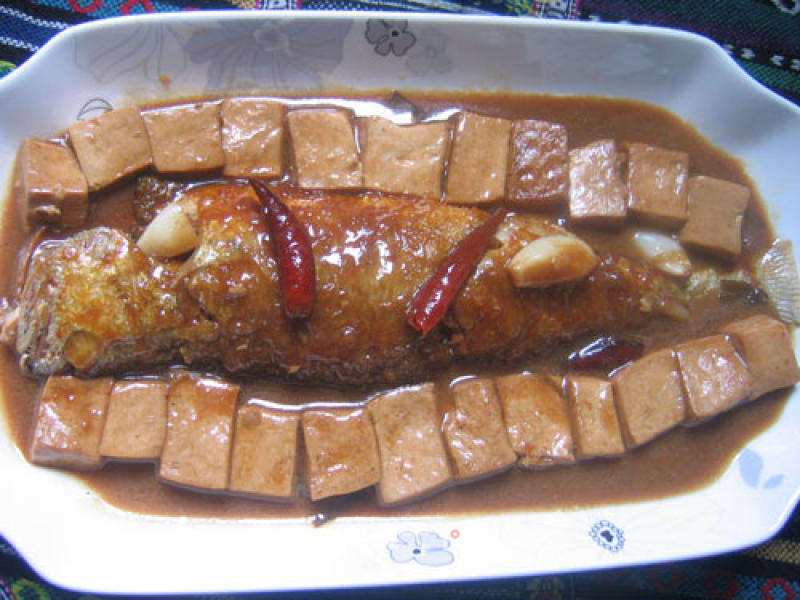 【鲁菜】黄鱼炖豆腐的做法