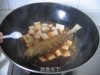 【鲁菜】黄鱼炖豆腐的做法步骤：7