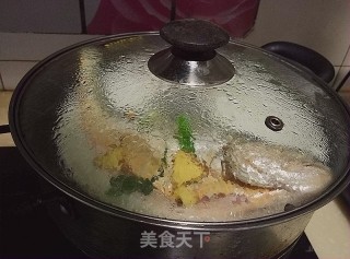 剁椒黄鱼的做法步骤：8