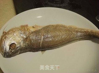 剁椒黄鱼的做法步骤：9