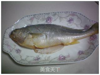 香煎大黄鱼的做法步骤：6