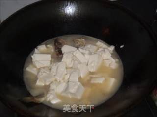 黄鱼豆腐汤的做法步骤：7