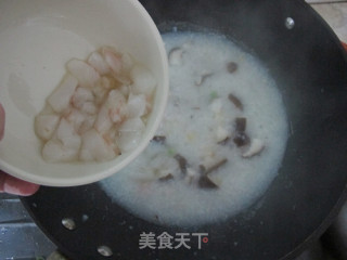 香菇鳕鱼粥的做法步骤：7