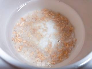 【宝宝辅食】鳕鱼燕麦米粥的做法步骤：3