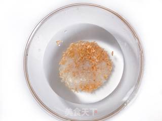 【宝宝辅食】鳕鱼燕麦米粥的做法步骤：2