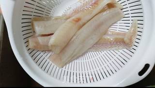 芙蓉鳕鱼锅贴的做法步骤：4