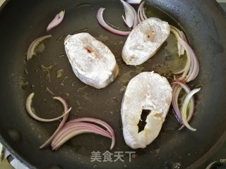 【山东】橙香煎鳕鱼的做法步骤：12