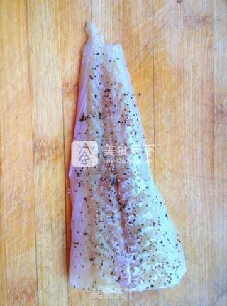 #ACA烘焙明星大赛#芒果莎莎酱烤银鳕鱼的做法步骤：3