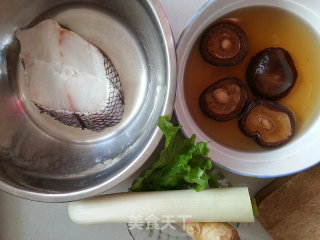 香菇蒸鳕鱼的做法步骤：1
