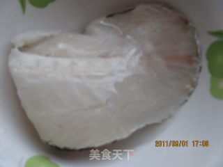 味道鲜美的鳕鱼饺子的做法步骤：3