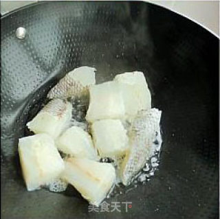 家常补钙菜肴----鳕鱼炖豆腐的做法步骤：3
