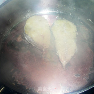 香煎鳕鱼配咖喱汁的做法步骤：4